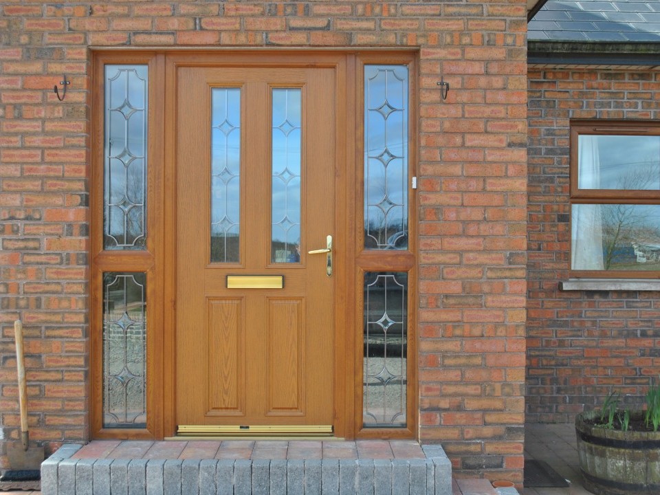 PVC ENTRANCE DOORS